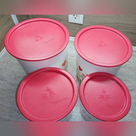 Floral hearts Tupperware canister set